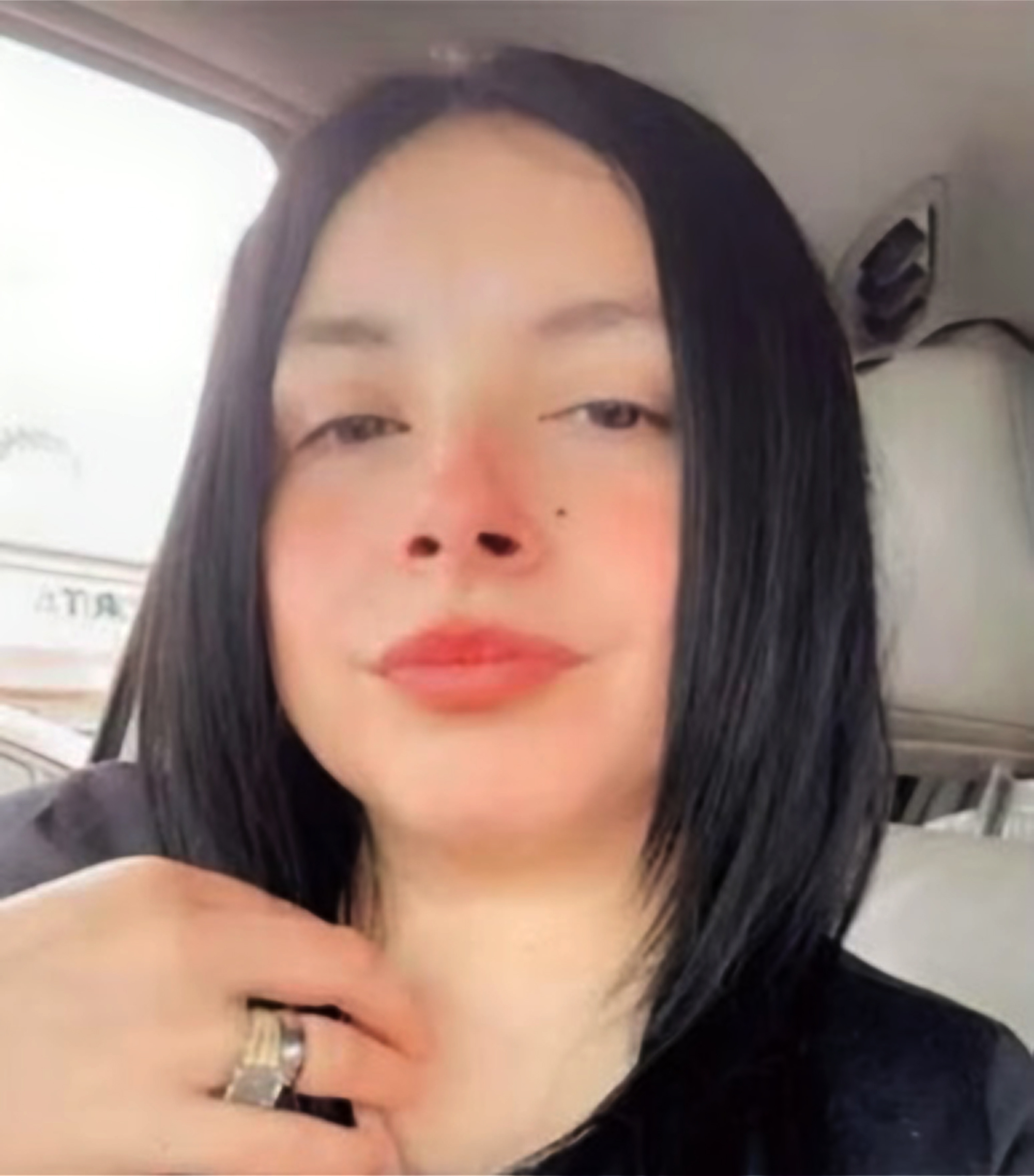 Yesenia Ontiveros Gutierrez poses in undated photo. She was murdered in Tijuana, Mexico. Note: Private photo taken from social media. Yesenia Ontiveros Gutierrez
