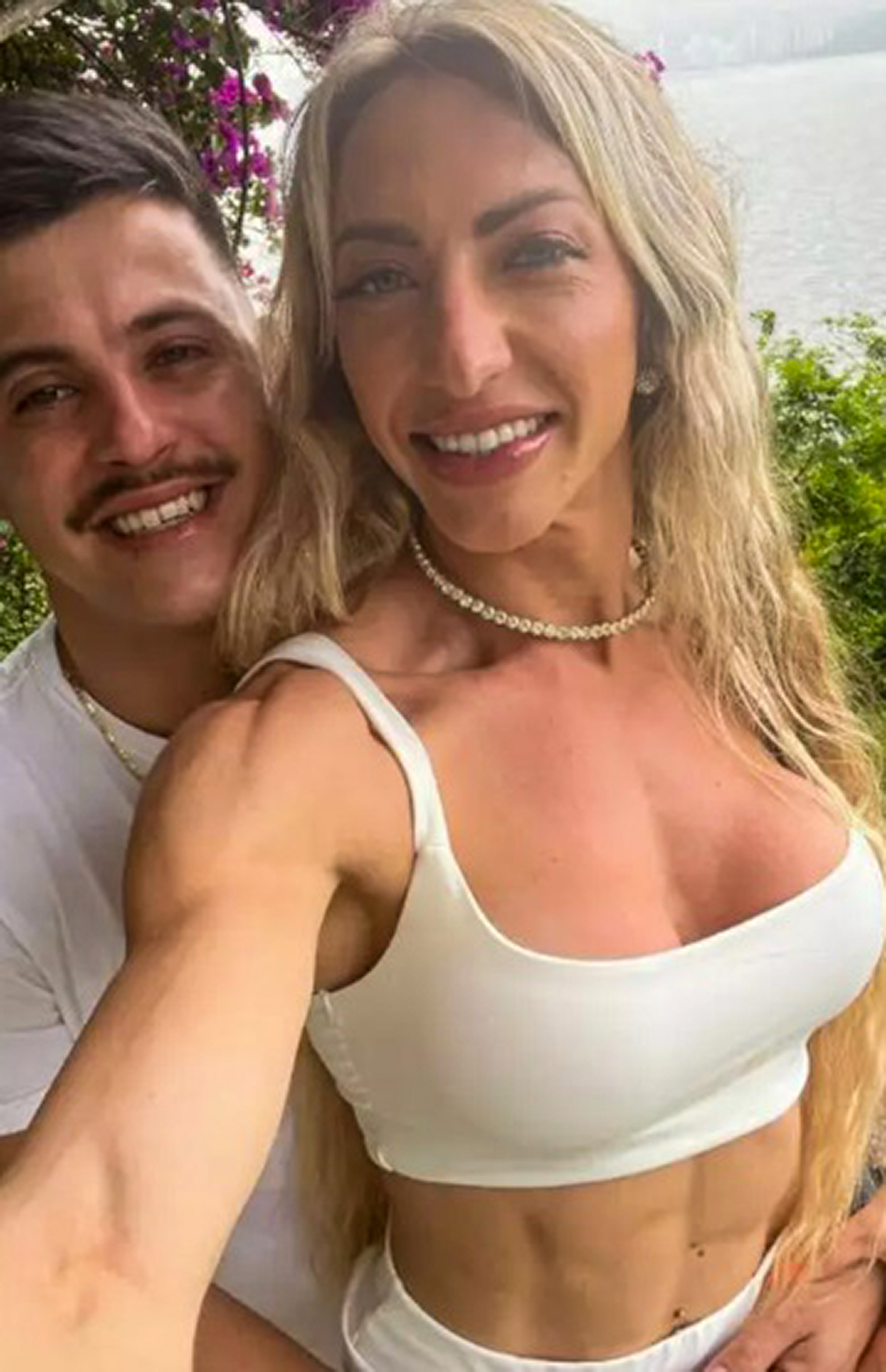 Dionn Roberth, 28, and Aline Rabuske, 31, pose in undated photo. The couple died after being run over in Penha, Santa Catarina in Brazil. Note: Private photo taken from local media. Dionn Roberth, 28, and Aline Rabuske, 31