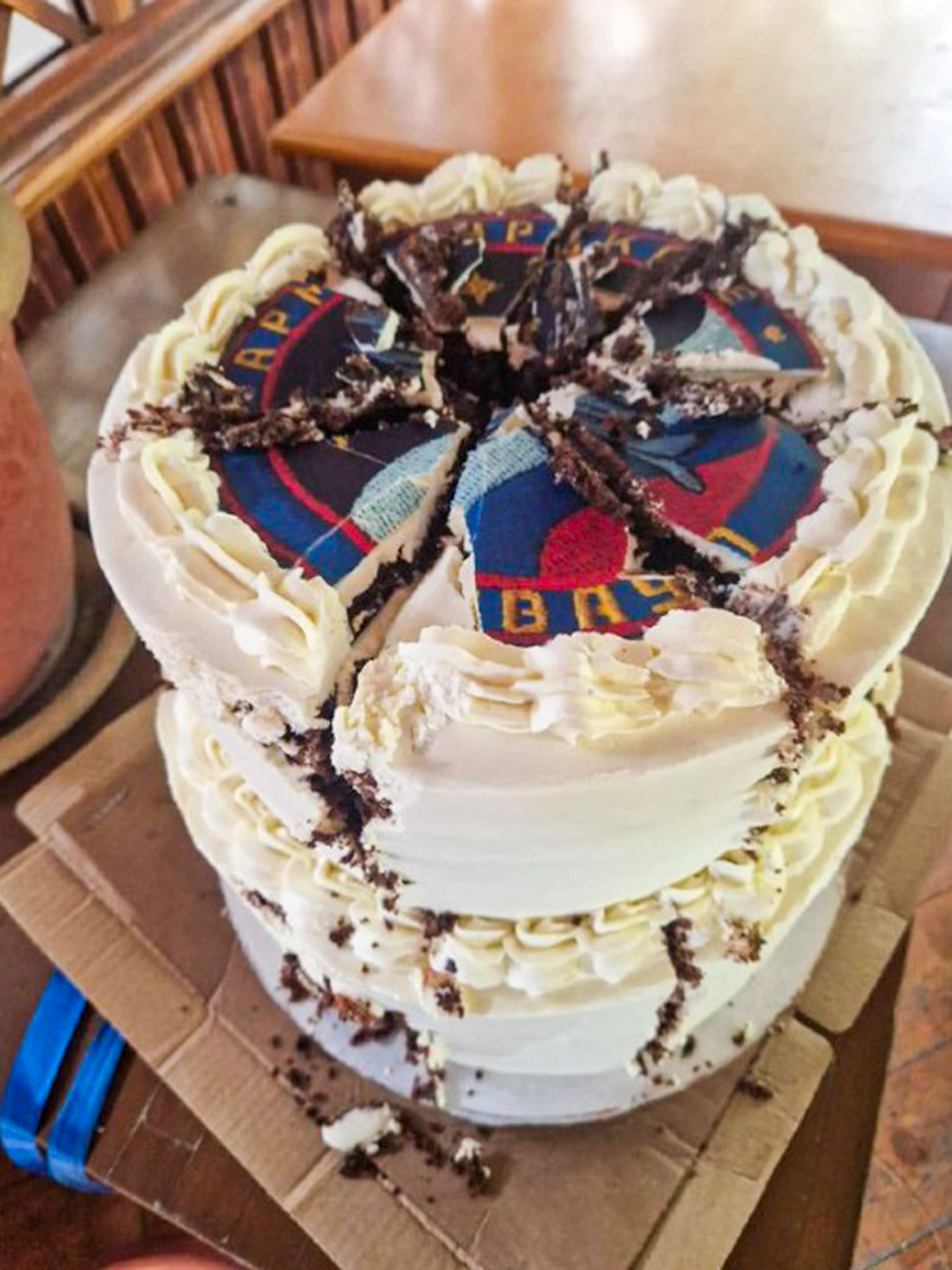 Picture shows the cake which was cut but not tasted, undated. Rostov court sentences pilot poisoner in Armavir to 27 years in prison. Note: Private photo taken from social media. cake