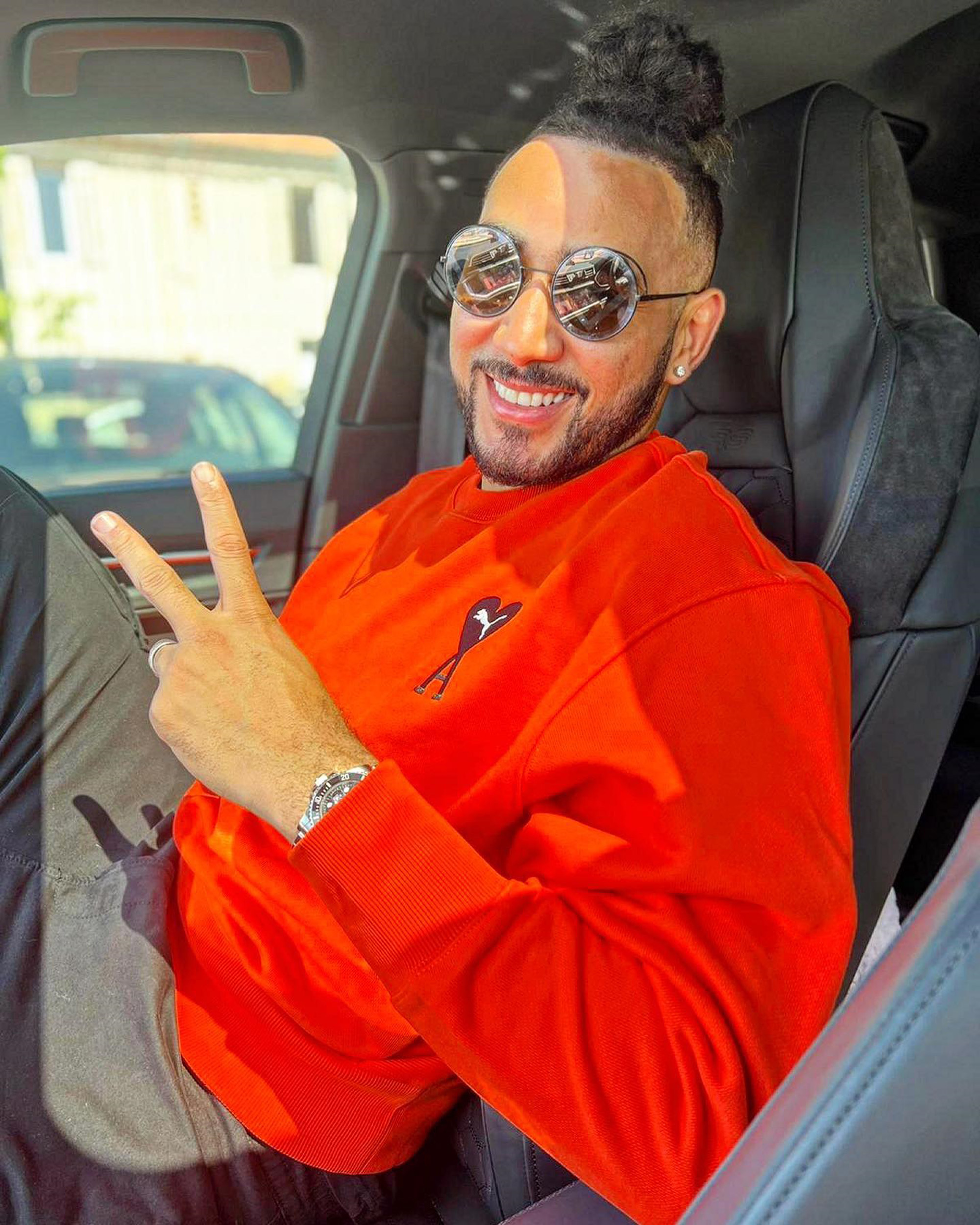 Dimitri Payet poses in undated photo. Lawyer Larissa Ferrari reportedly had a relationship with Vasco player Dimitri Payet. Note: Private photo taken from social media. Dimitri Payet
