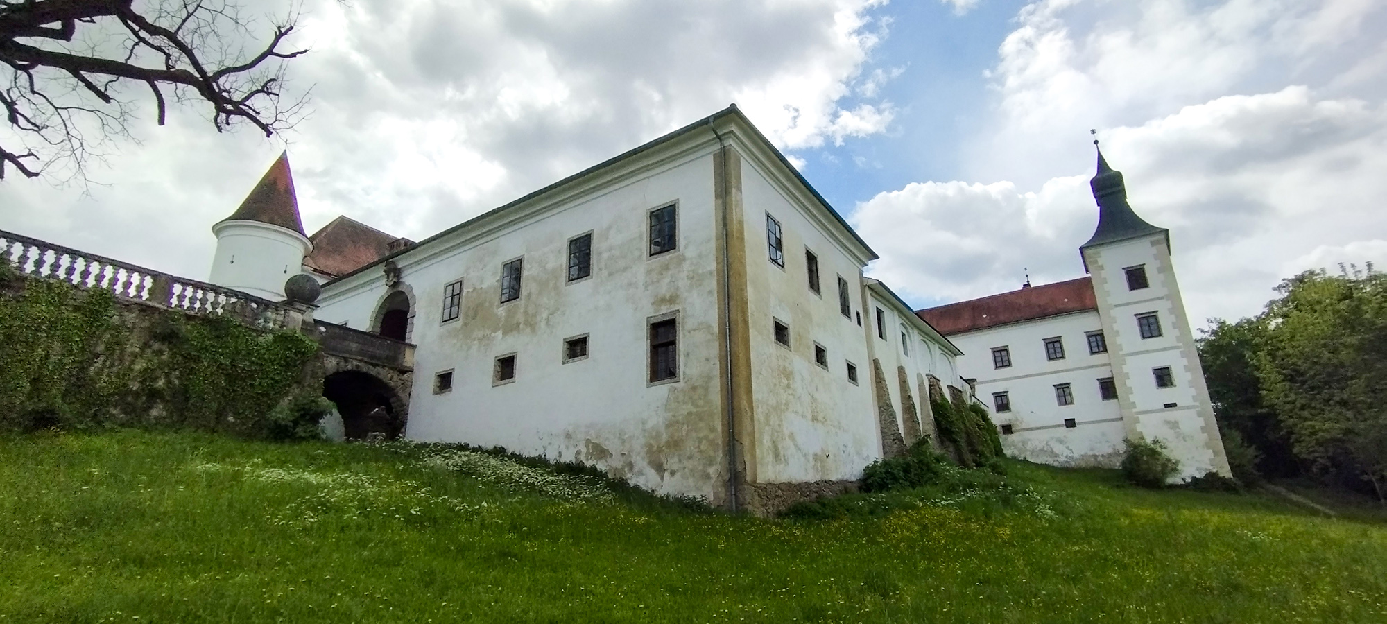 Picture shows Salaberg Castle, Austria. Note: Licensed photo. Salaberg Castle