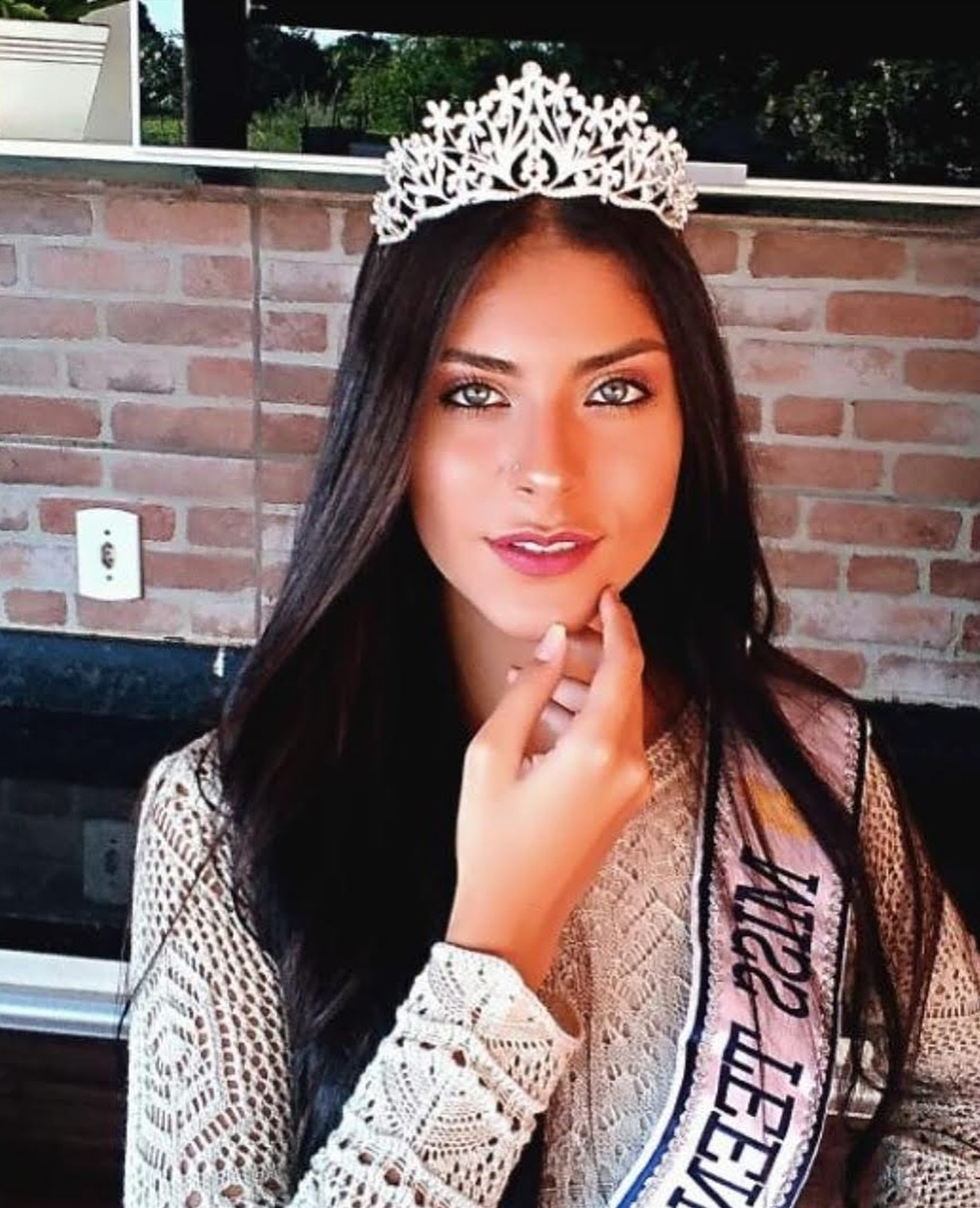 Nun Kamila Cardoso, 21, poses in undated photo. She was once a model and a beauty queen and went viral for her beauty while selling rosaries in Goiania, Brazil. Note: Private photo. Kamila Cardoso