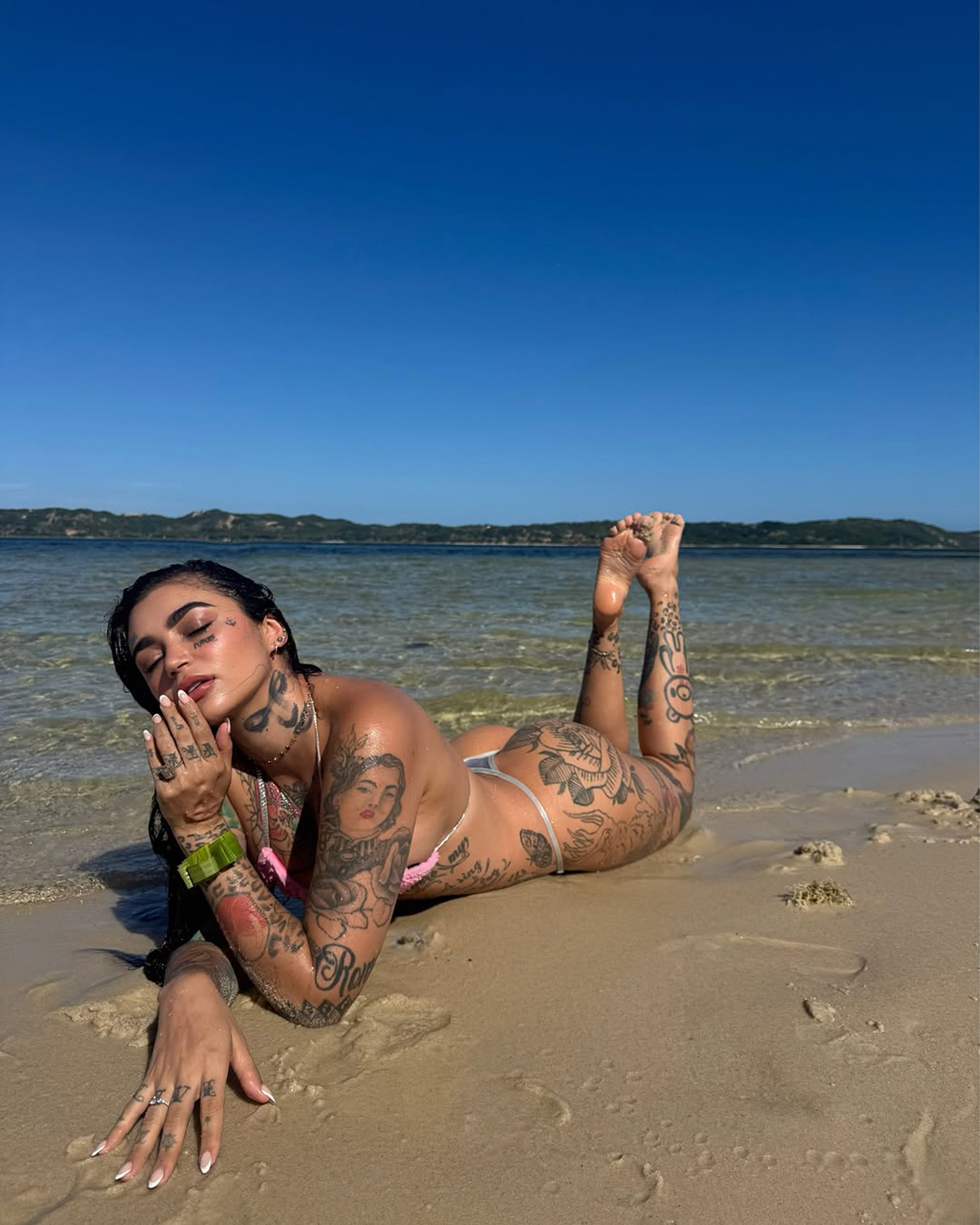 Ana Barbara Buhr Buldrini poses in undated photo. The Brazilian singer died after undergoing cosmetic surgery at a clinic in Turkey on 16 June, 2025. Note: Private photo taken from social media. Ana Barbara Buhr Buldrini