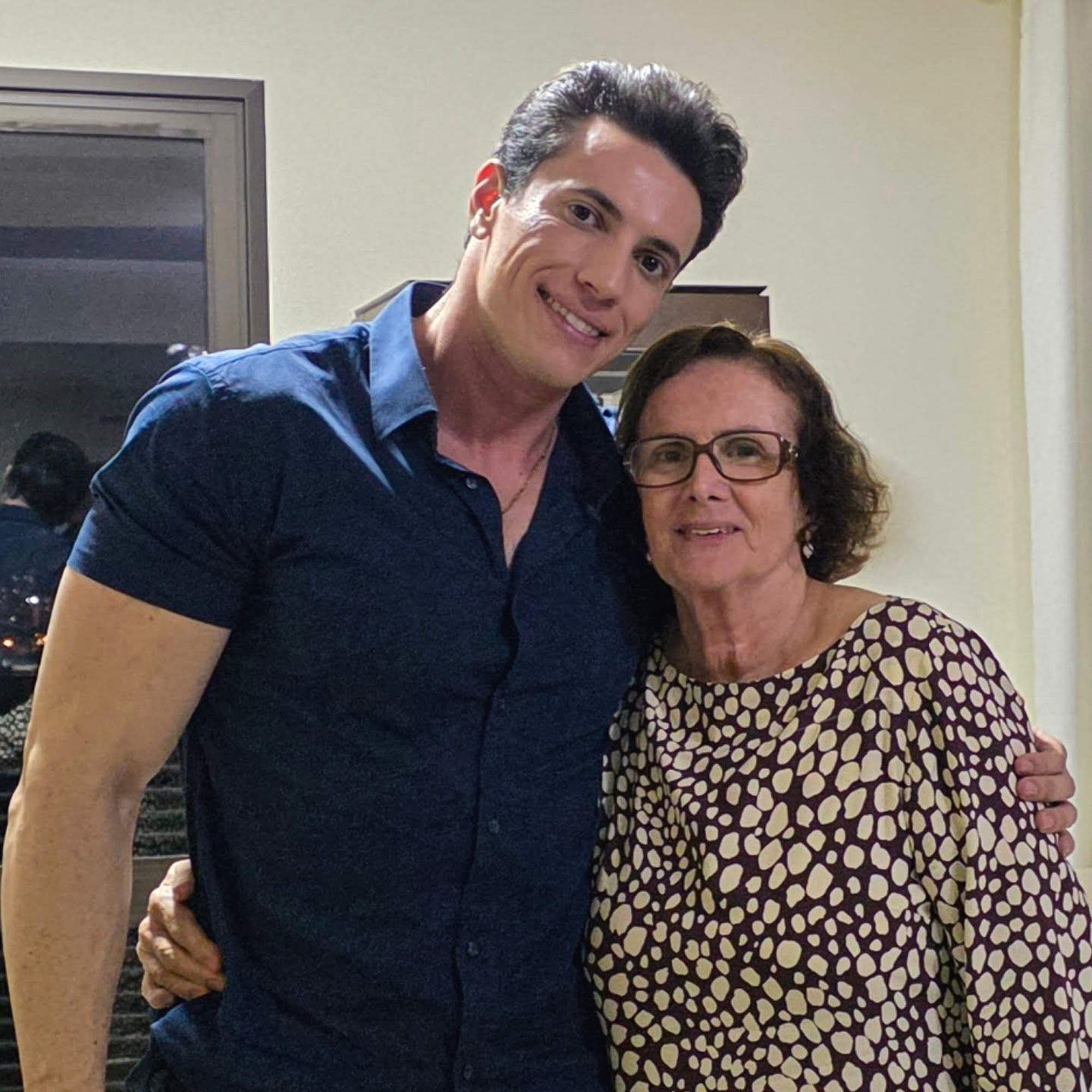 Luiz Antonio Garnica poses with his mother