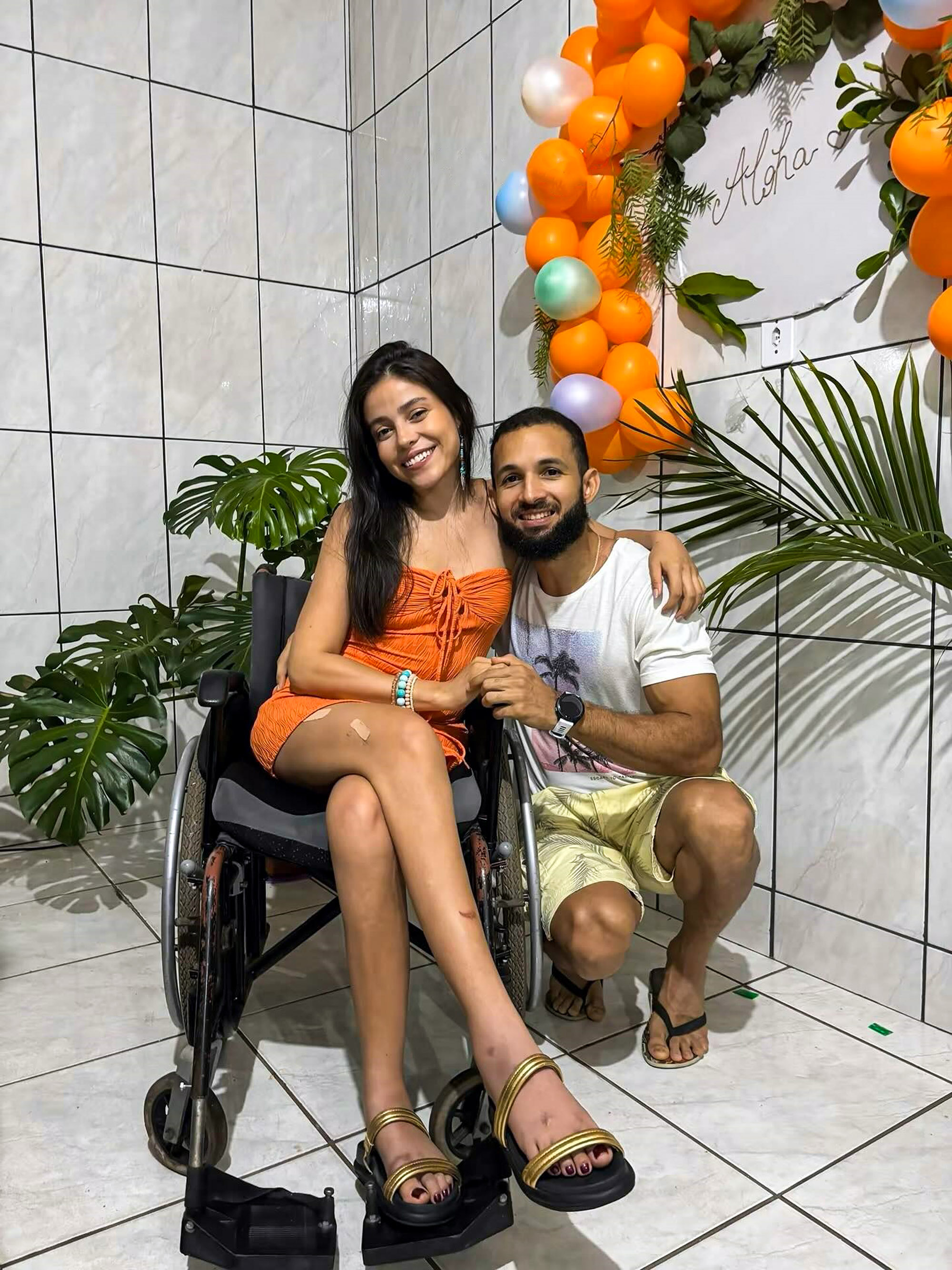 Tatiane Santana poses with her fiance in undated photo. She suffered an accident near Uberlandia, Brazil. Note: Private photo taken from social media. Tatiane Santana