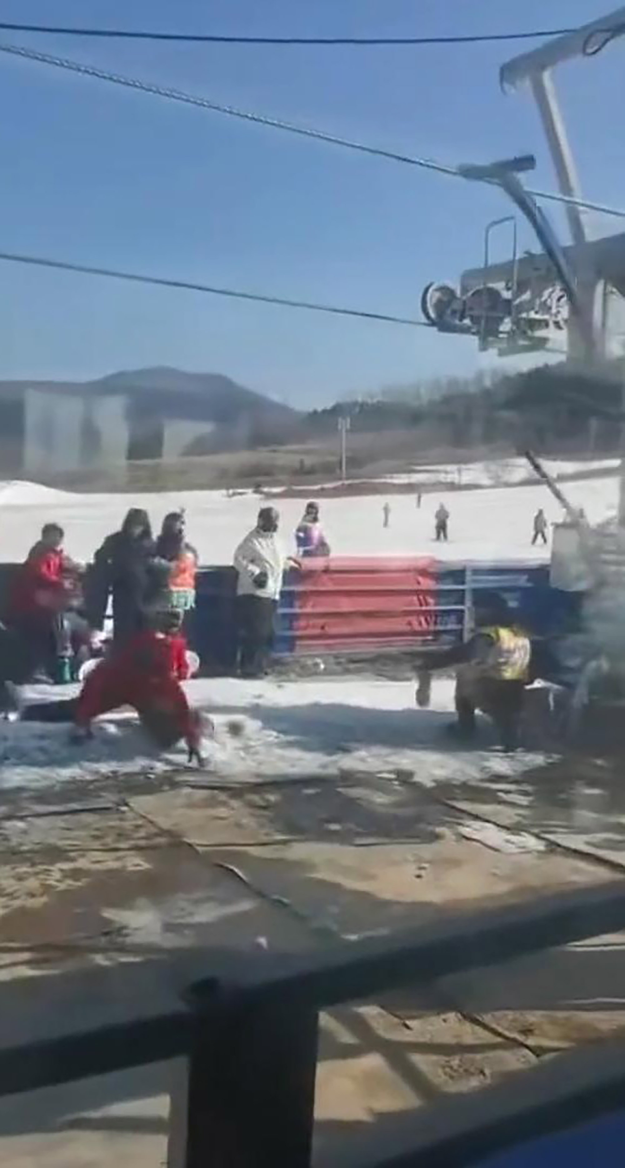 Chairlift malfunctions at a ski resort in Liaoyang City,